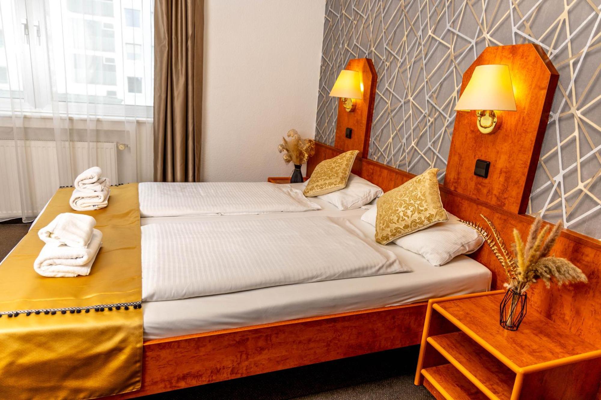 Hotel Rossija Франкфурт-на-Майне Экстерьер фото