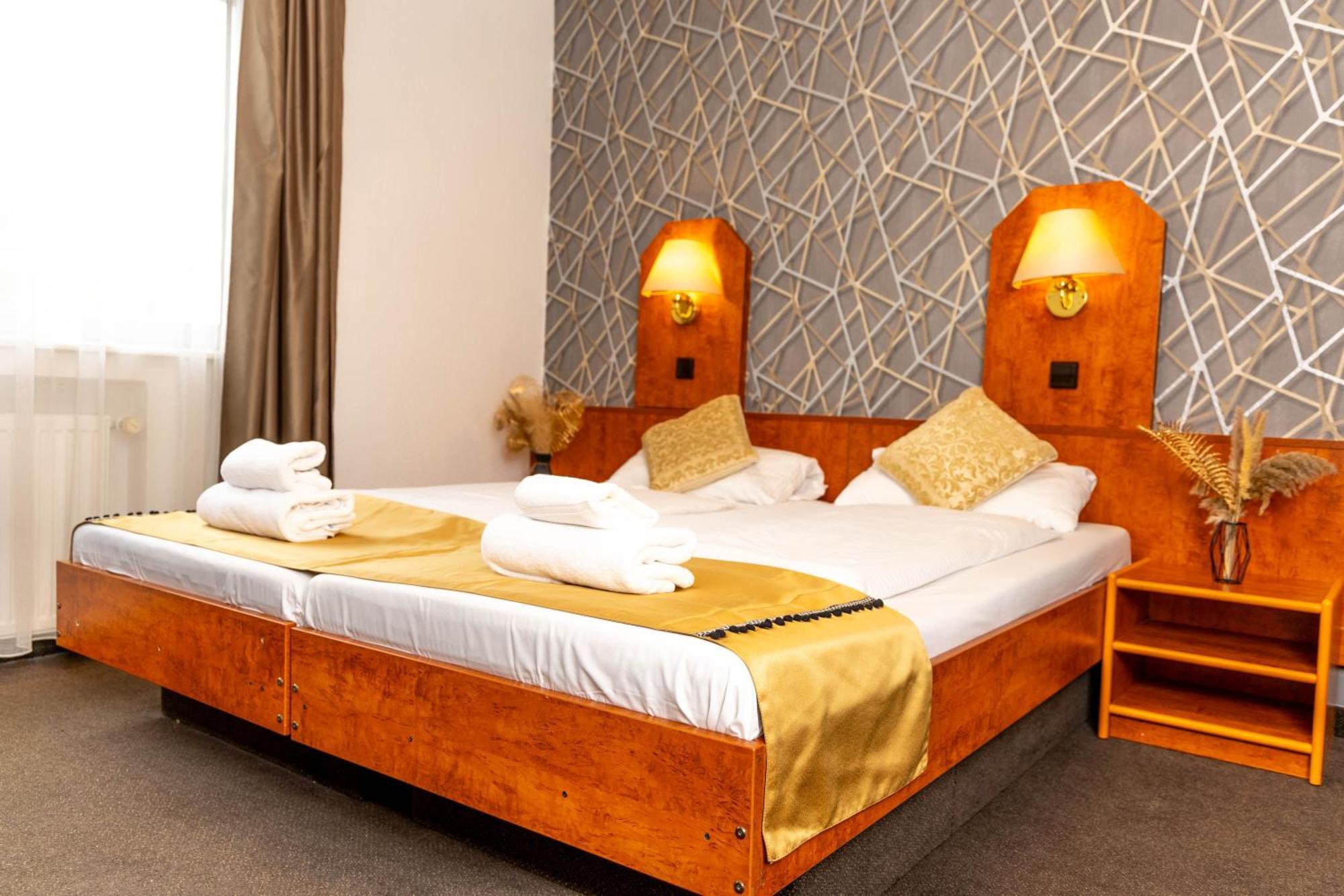 Hotel Rossija Франкфурт-на-Майне Экстерьер фото