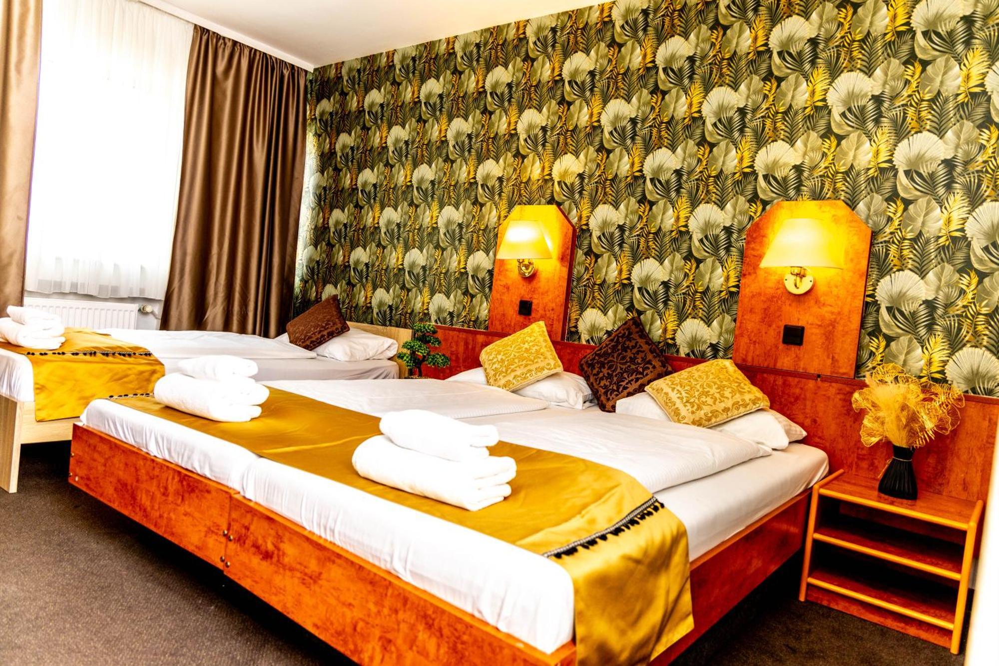 Hotel Rossija Франкфурт-на-Майне Экстерьер фото