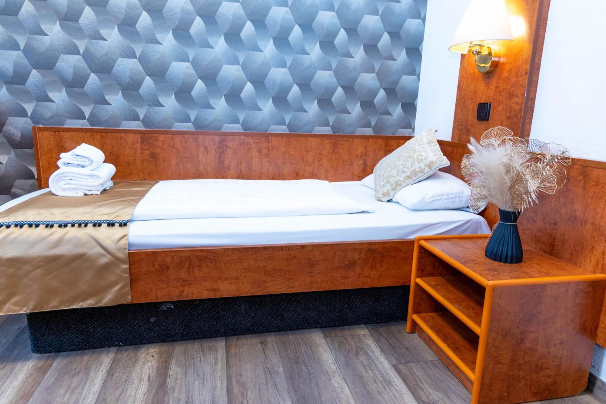 Hotel Rossija Франкфурт-на-Майне Экстерьер фото